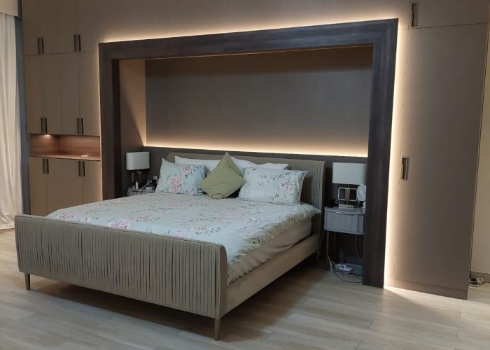 WhatsApp Image 2024-10-22 at 23.40.39 (1)